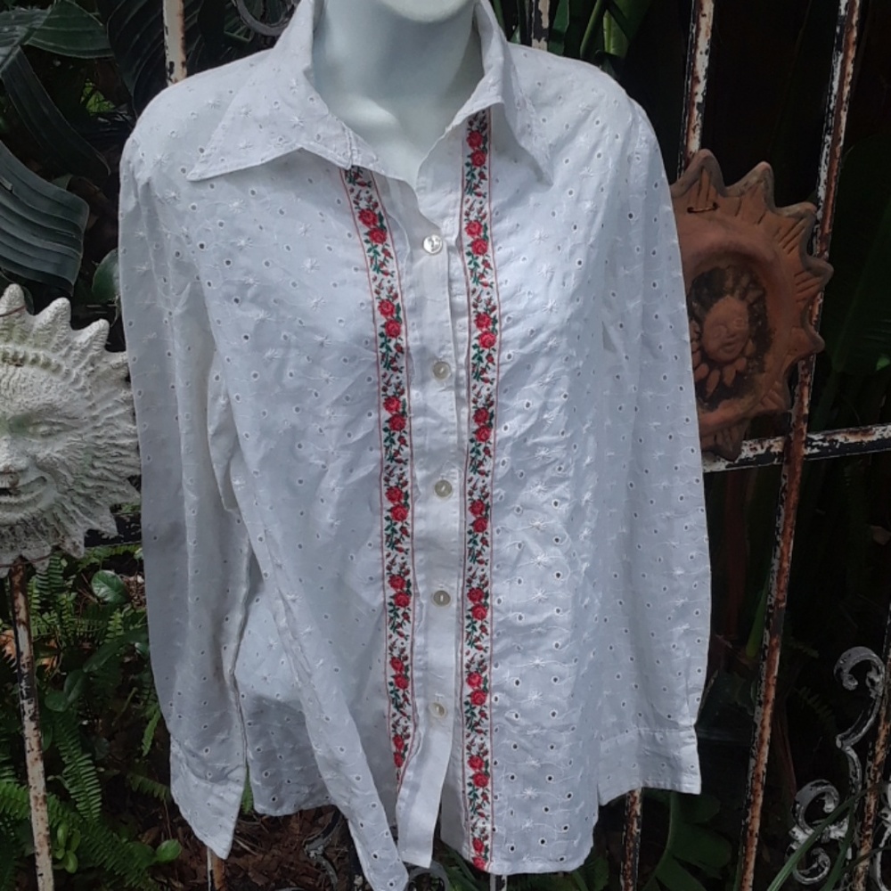 70's vintage white eyelet boho top small